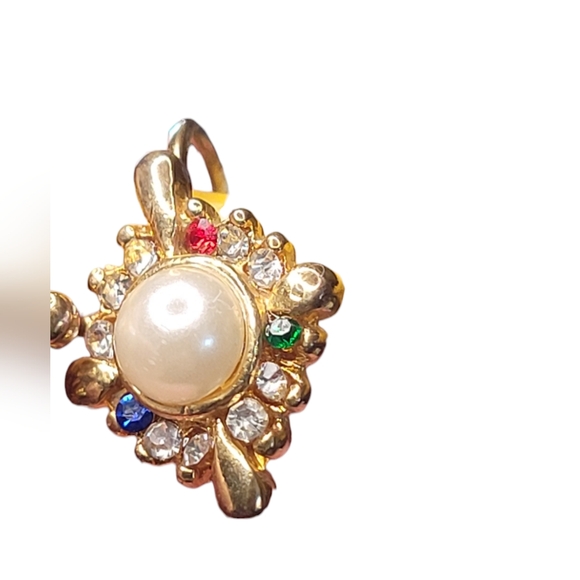 Vintage Faux Pearl & Rhinestone Earrings - Picture 5 of 16